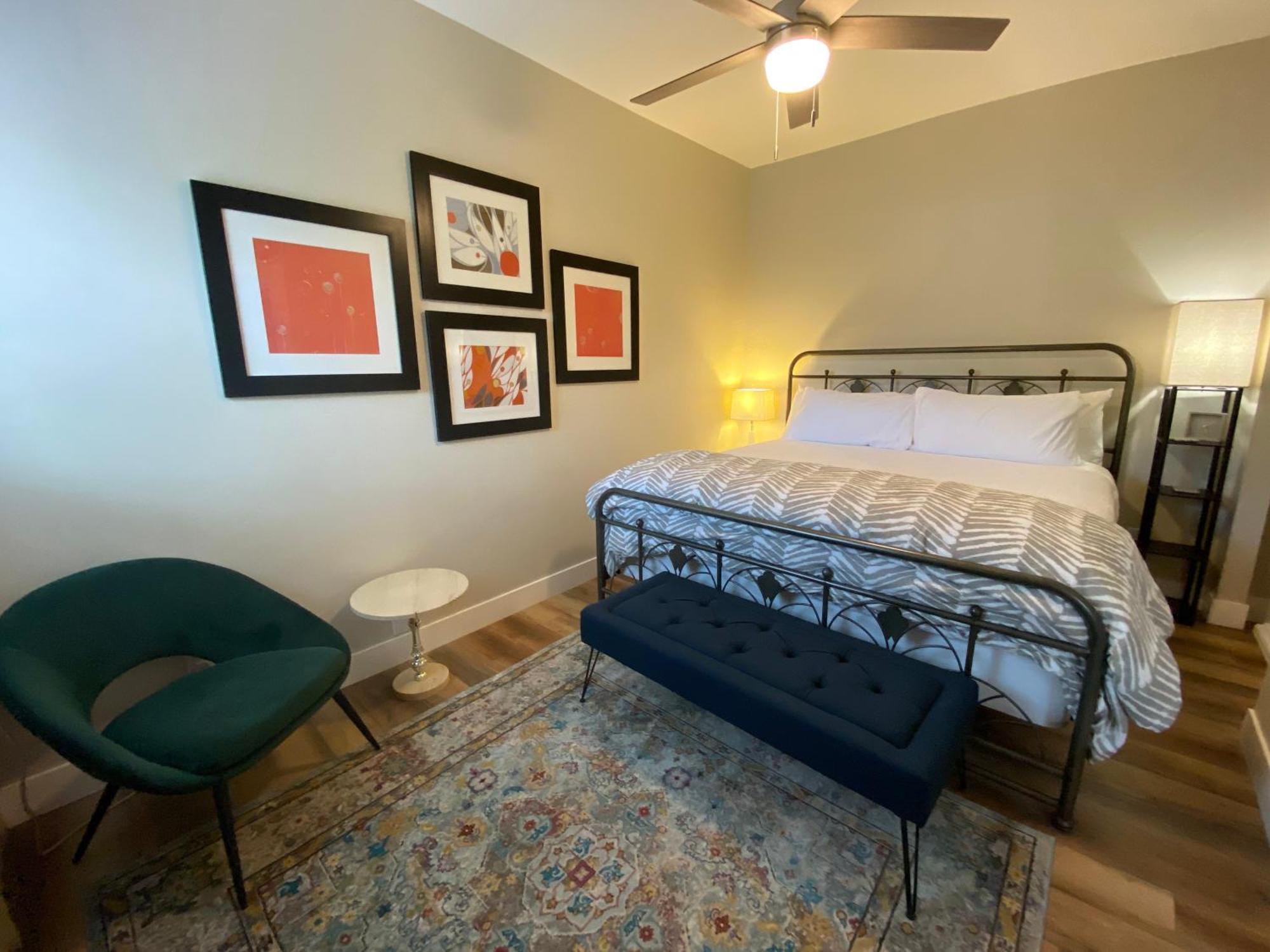 Bisbee Brownstone Suites Exteriör bild